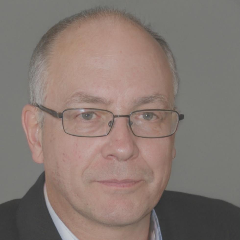 Dr. Kai Lindberg, Financial Analysis Instructor